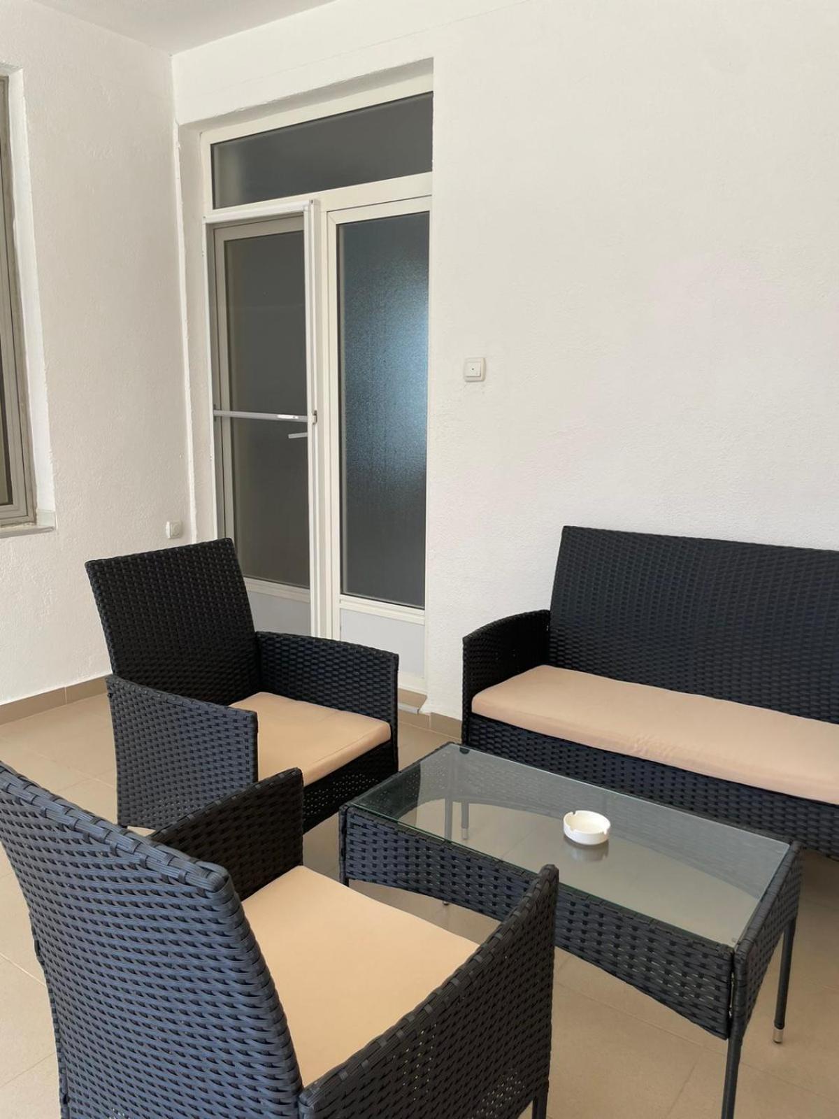 Tiki Apartments Гевгелия Экстерьер фото