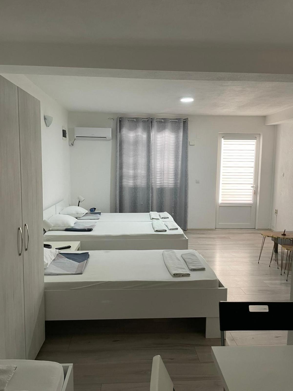 Tiki Apartments Гевгелия Экстерьер фото