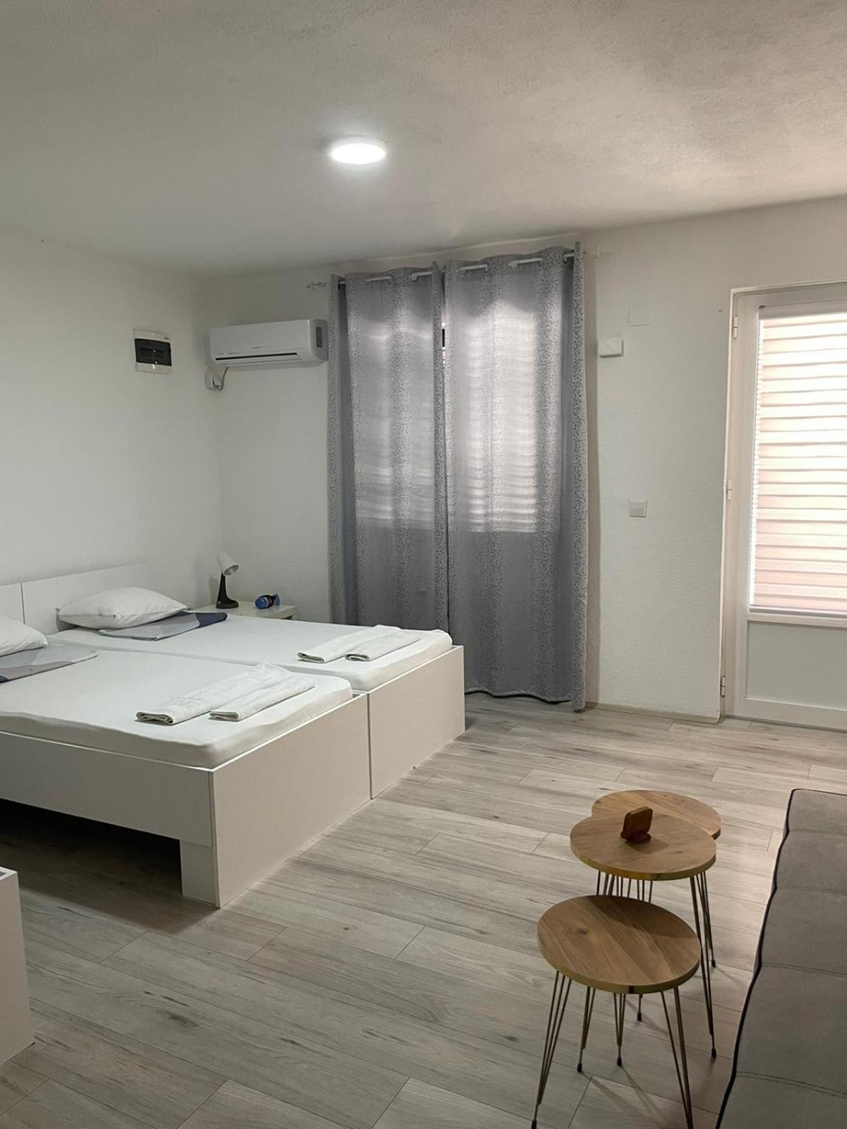 Tiki Apartments Гевгелия Экстерьер фото