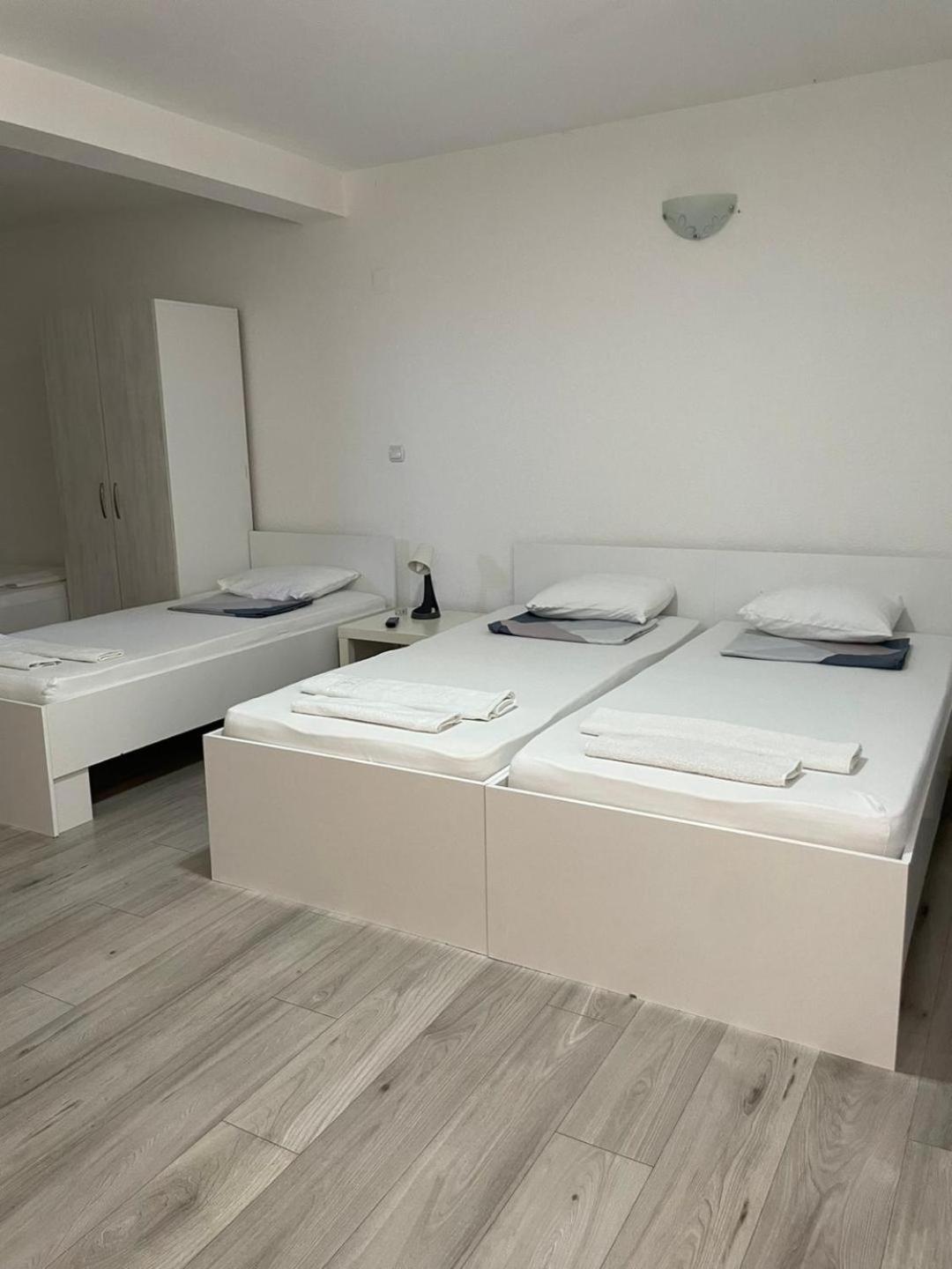 Tiki Apartments Гевгелия Экстерьер фото